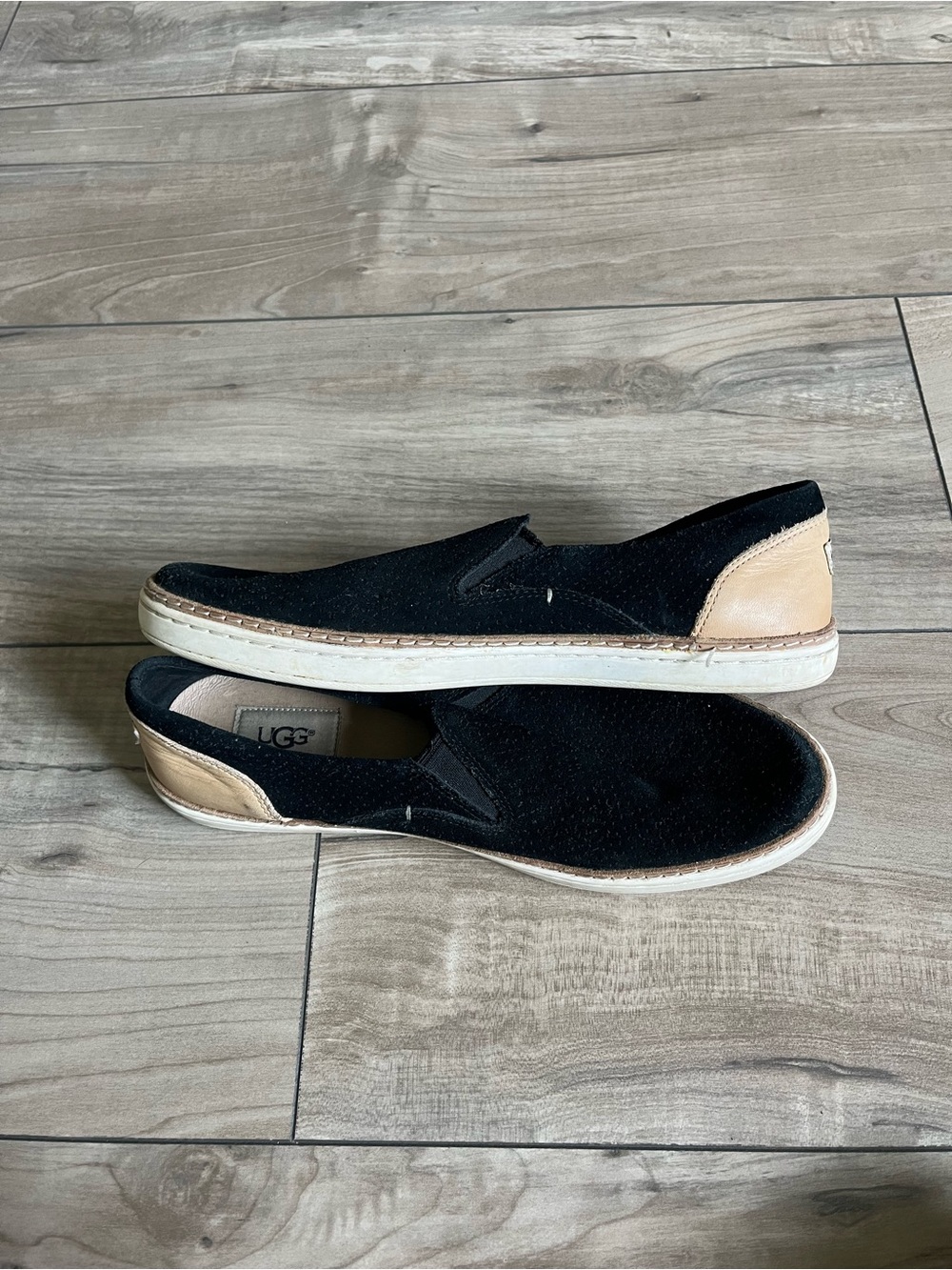 UGG Adley Perf Slip On Sneakers Womens Size 9 Black Perforated Suede Leather